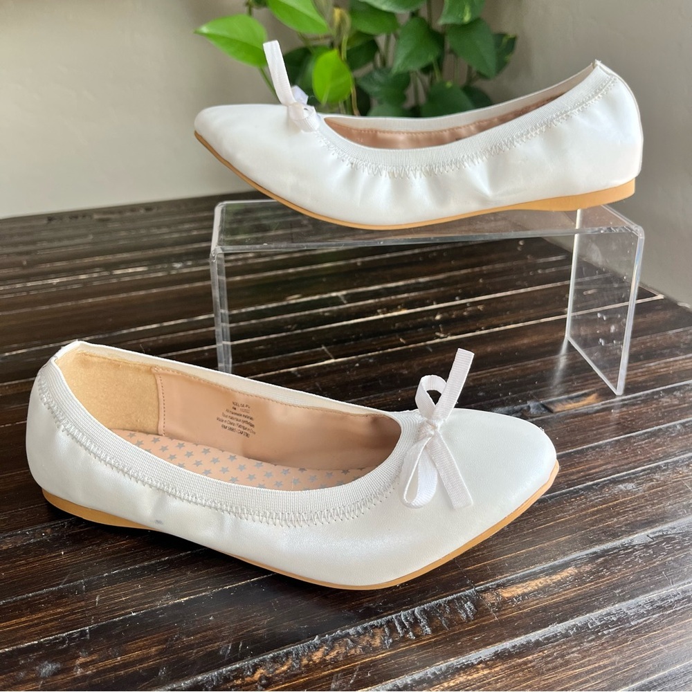 NORDSTROM Kids Elise Ballet Flat In White NEW - Picture 3 of 13